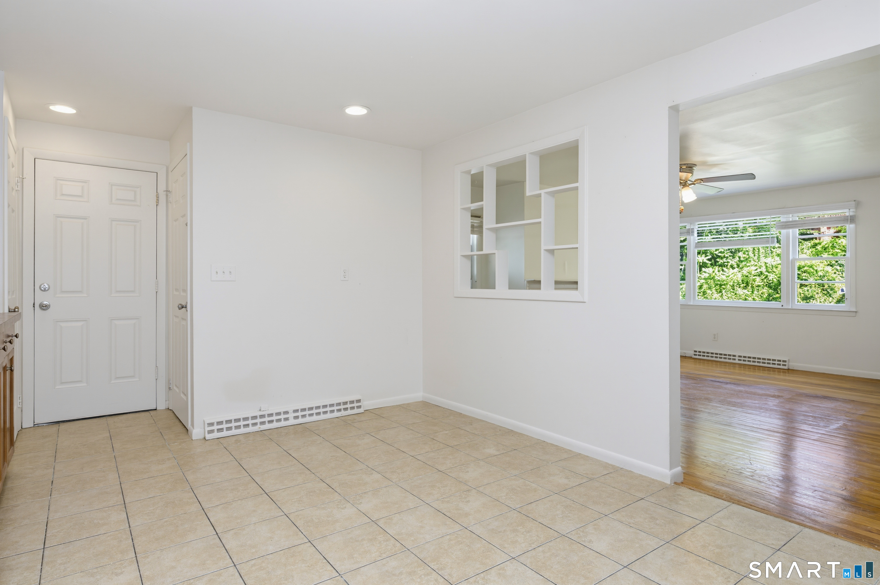 86 Crest Avenue East Haven CT 06513