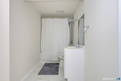 86 Crest Avenue East Haven CT 06513