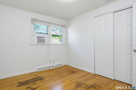 86 Crest Avenue East Haven CT 06513