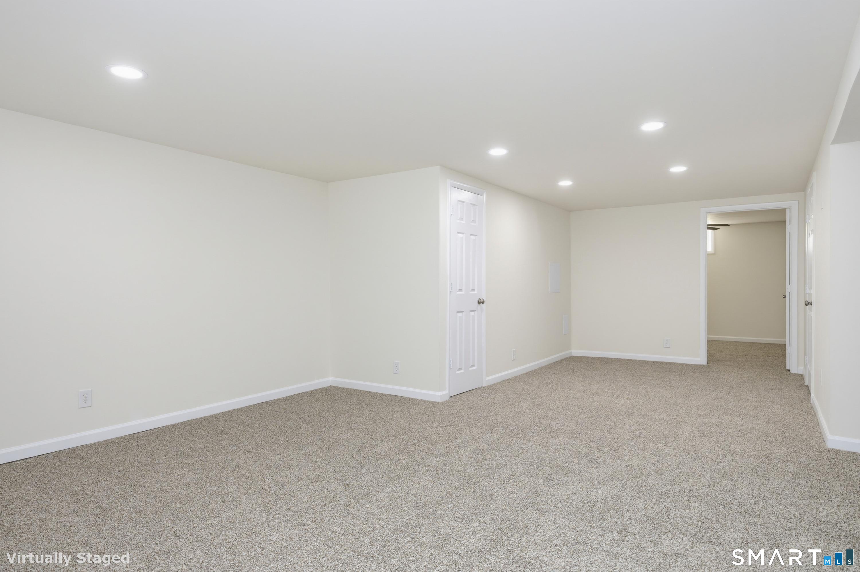 86 Crest Avenue East Haven CT 06513
