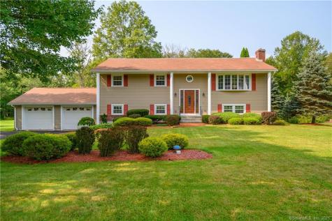 12 Birch Road New Fairfield CT 06812