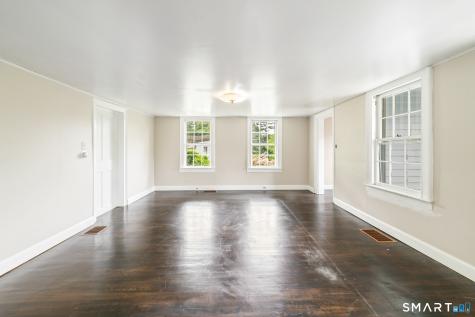 6 Easy Street Woodbury CT 06798