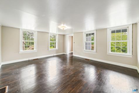6 Easy Street Woodbury CT 06798
