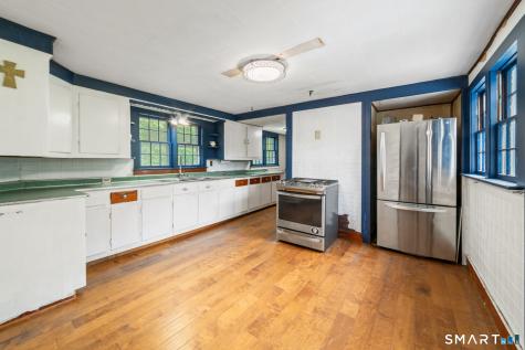 6 Easy Street Woodbury CT 06798