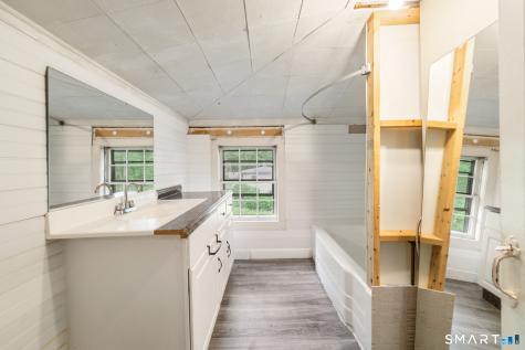 6 Easy Street Woodbury CT 06798