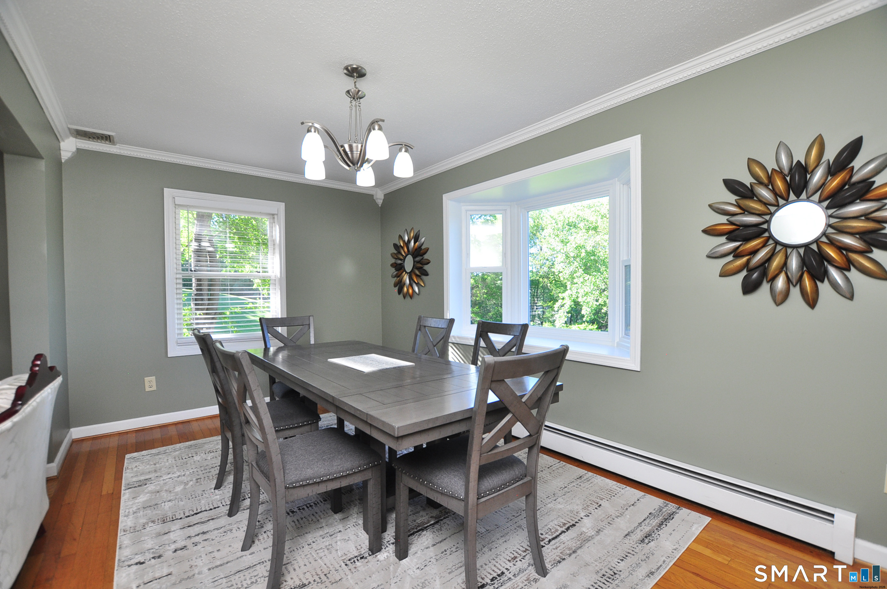 10 Breezy Knoll Drive Bloomfield CT 06002