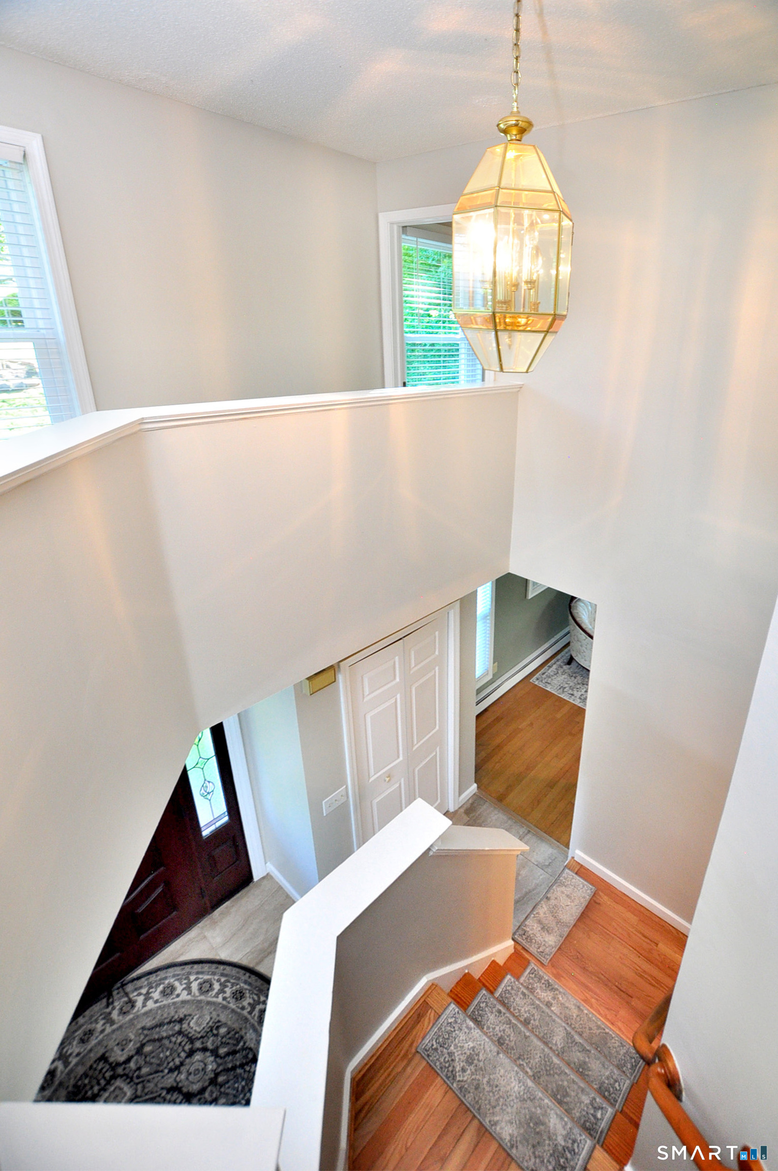 10 Breezy Knoll Drive Bloomfield CT 06002