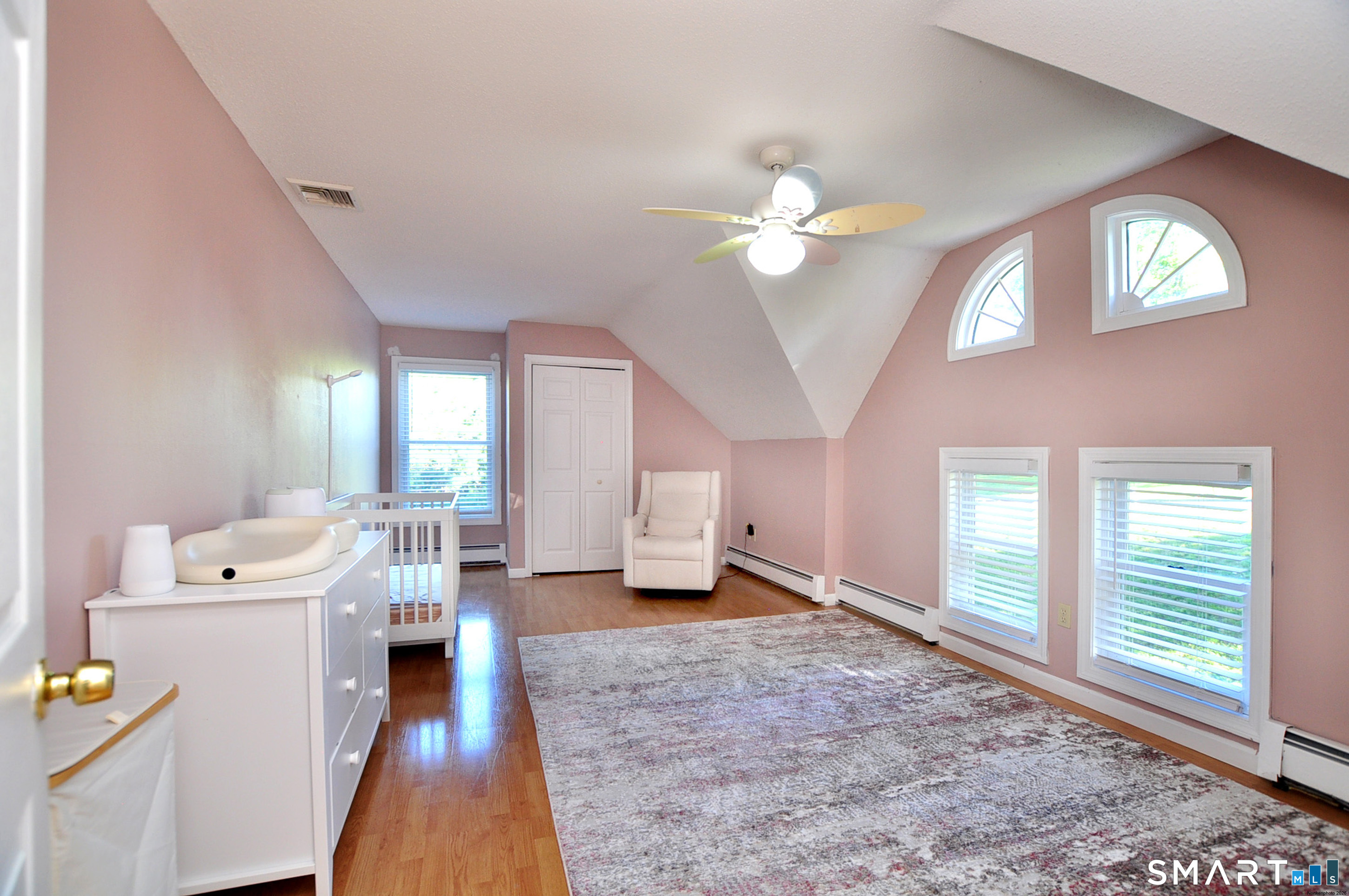 10 Breezy Knoll Drive Bloomfield CT 06002