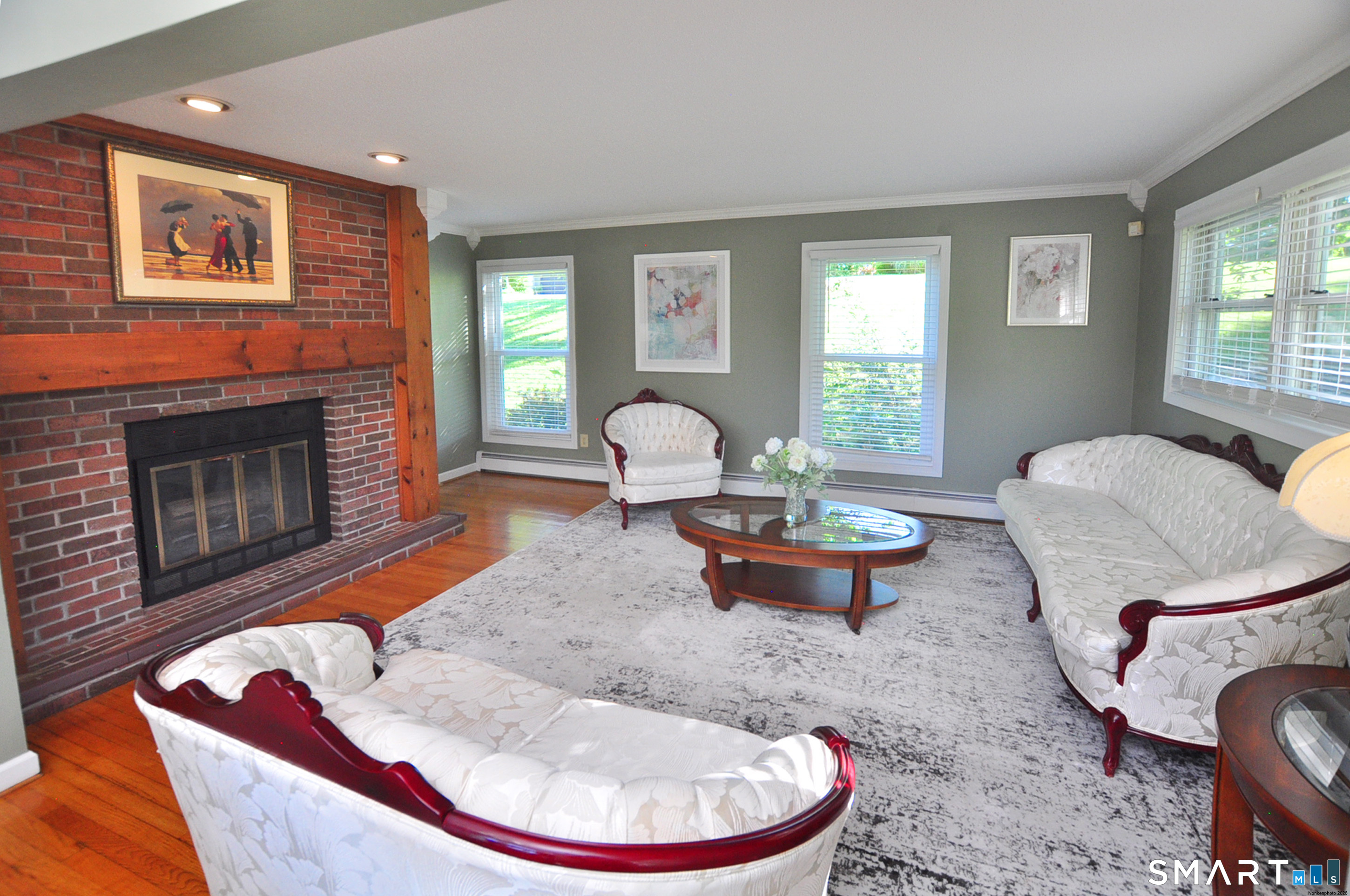 10 Breezy Knoll Drive Bloomfield CT 06002