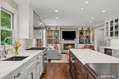 6 Silvermine Woods Wilton CT 06897