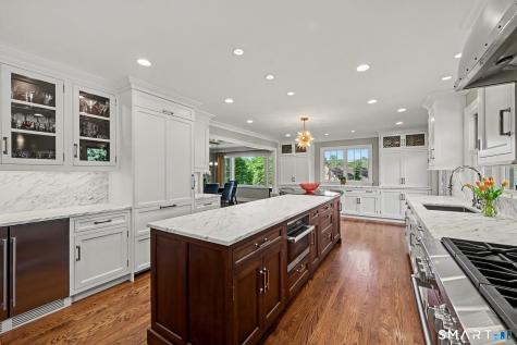 6 Silvermine Woods Wilton CT 06897