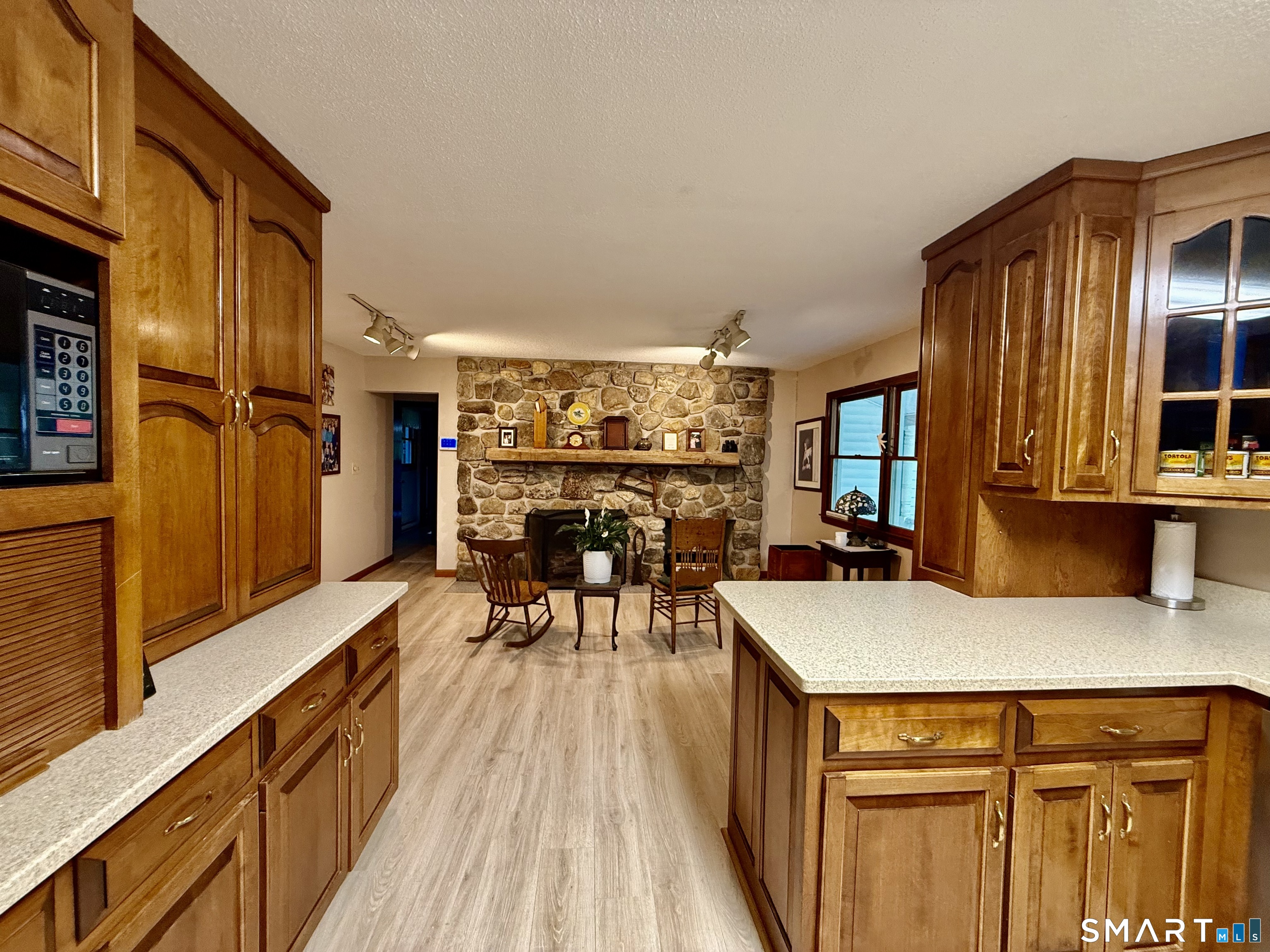 83 Niles Road Hebron CT 06231
