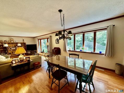 83 Niles Road Hebron CT 06231