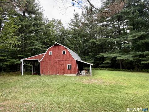 83 Niles Road Hebron CT 06231