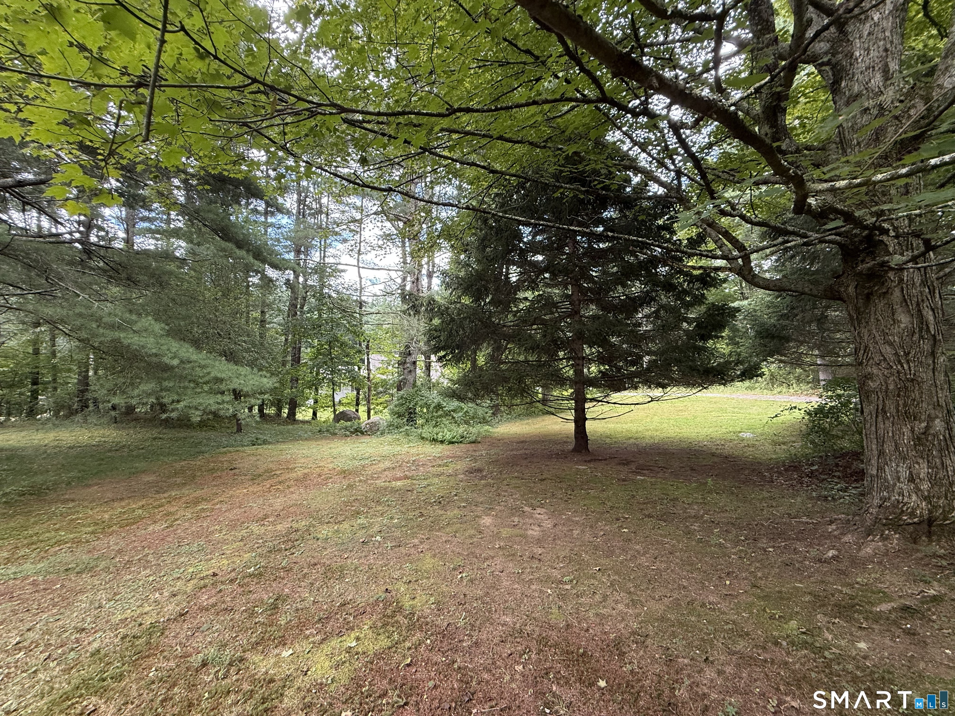 83 Niles Road Hebron CT 06231