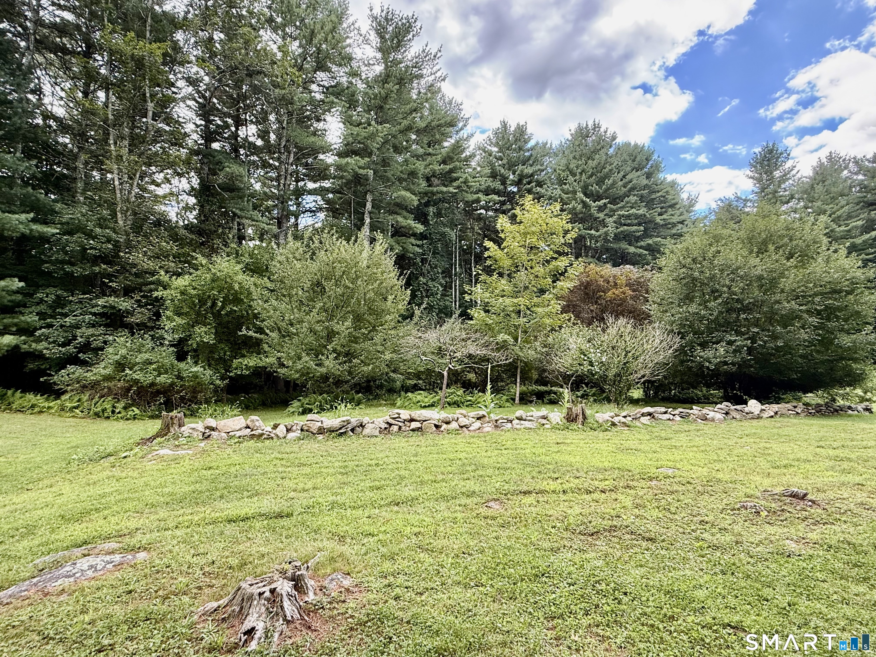 83 Niles Road Hebron CT 06231