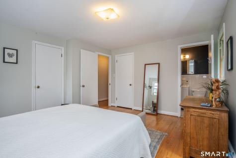 9 Maple Edge Drive Bloomfield CT 06002
