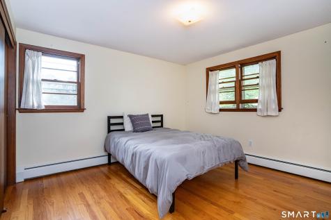 9 Maple Edge Drive Bloomfield CT 06002