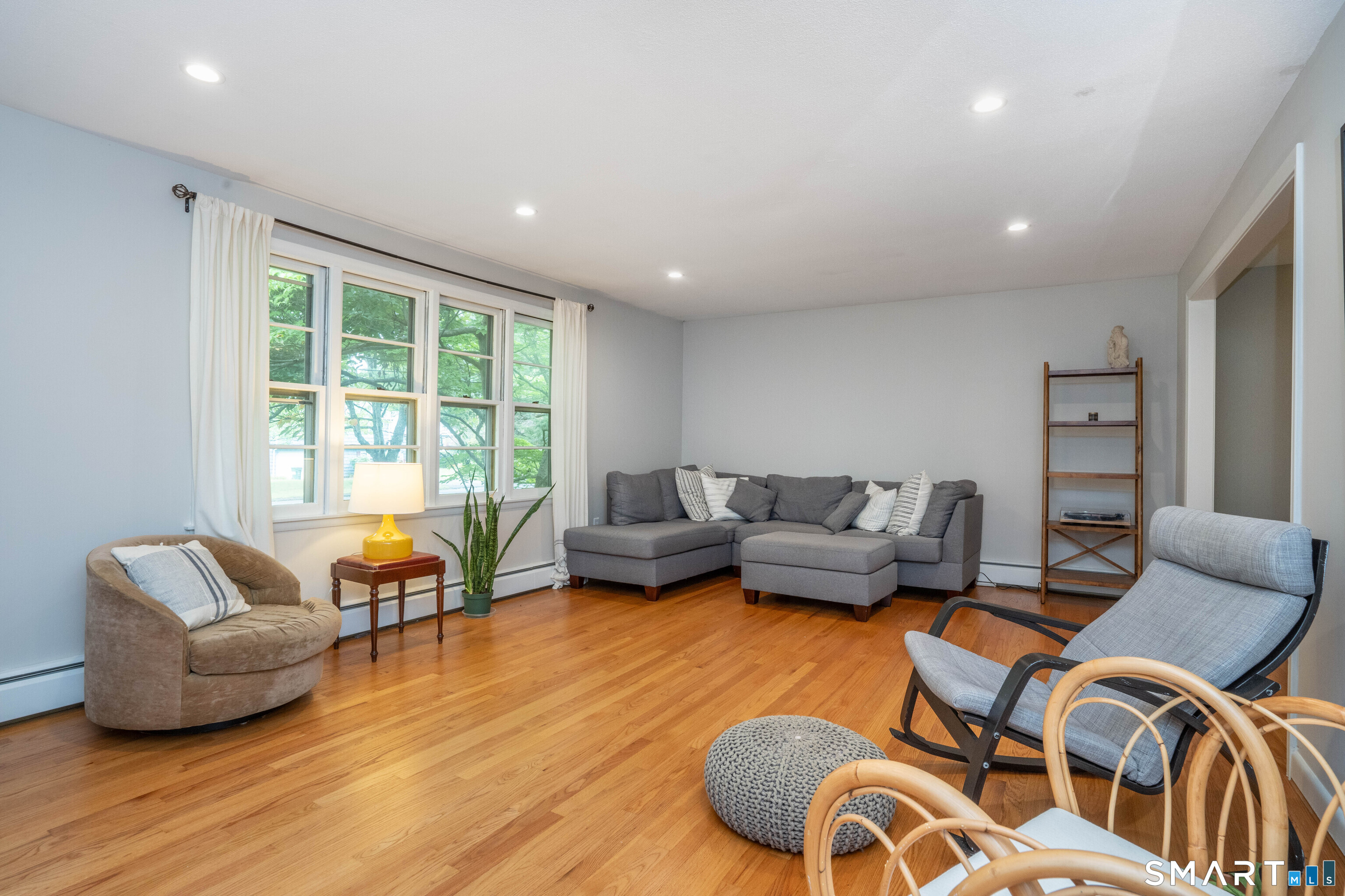 9 Maple Edge Drive Bloomfield CT 06002