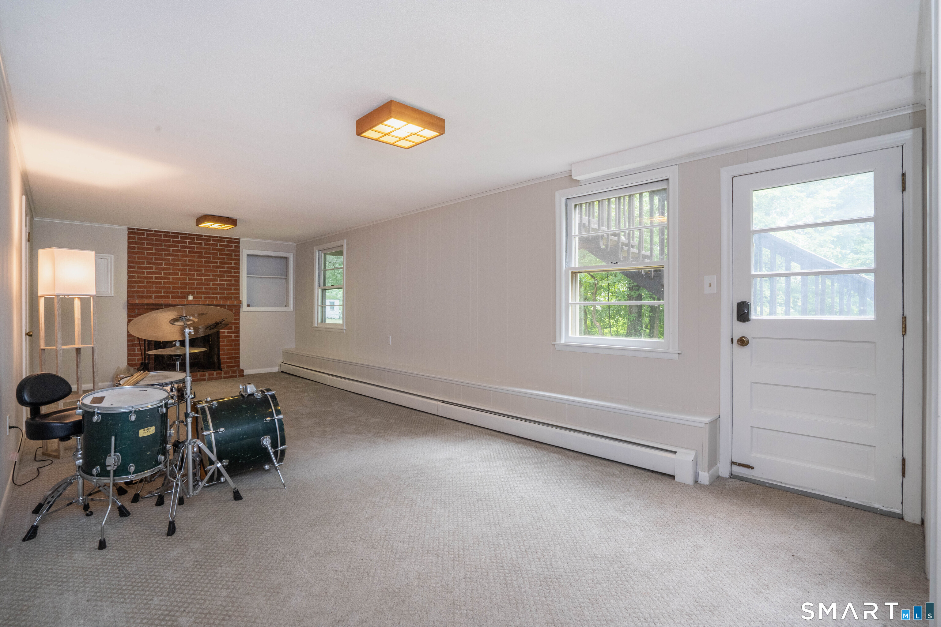 9 Maple Edge Drive Bloomfield CT 06002