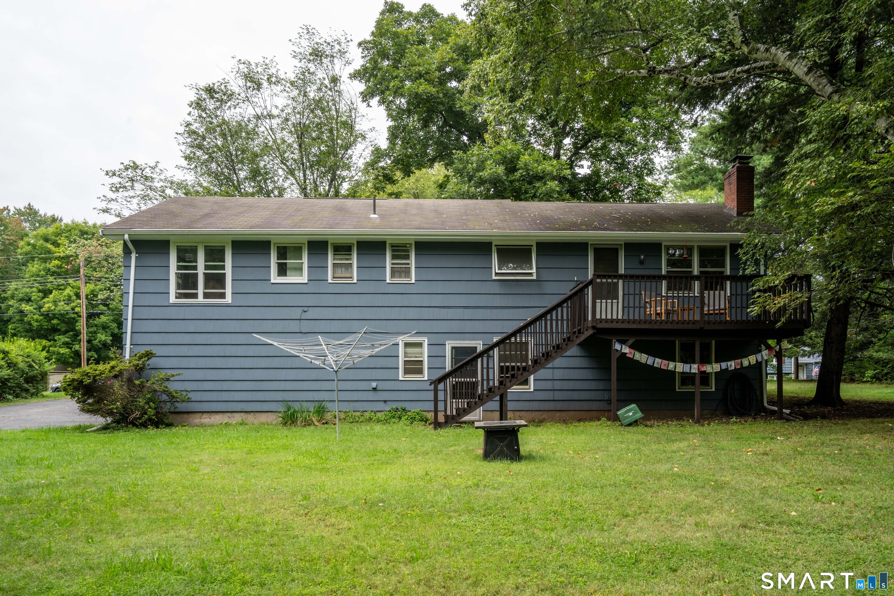 9 Maple Edge Drive Bloomfield CT 06002