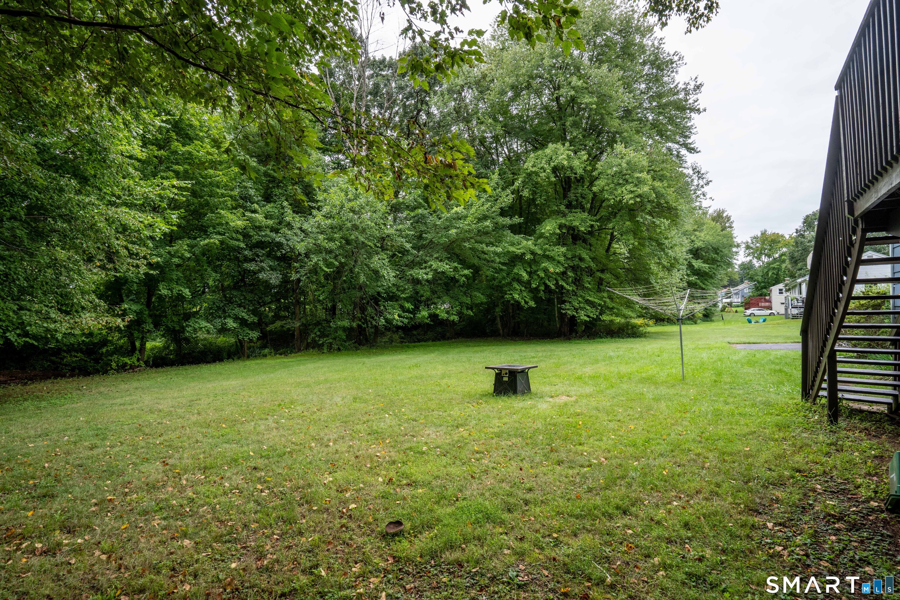 9 Maple Edge Drive Bloomfield CT 06002
