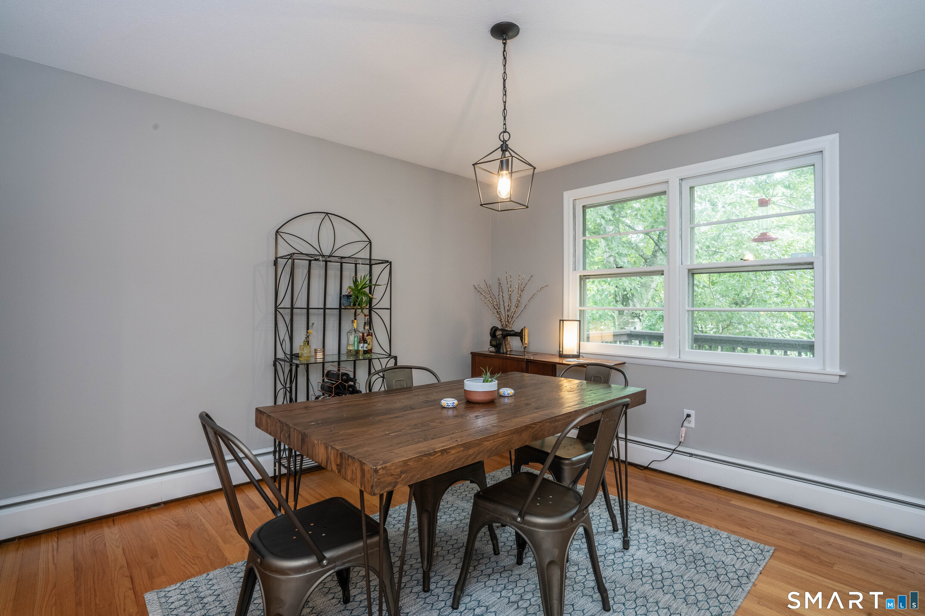 9 Maple Edge Drive Bloomfield CT 06002