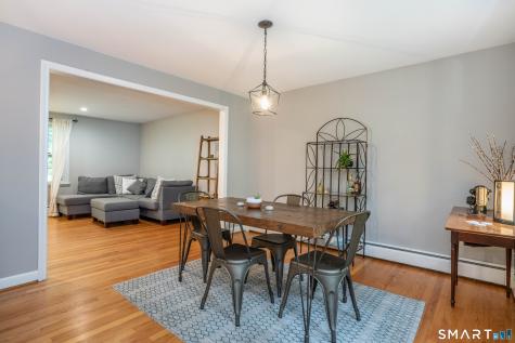9 Maple Edge Drive Bloomfield CT 06002