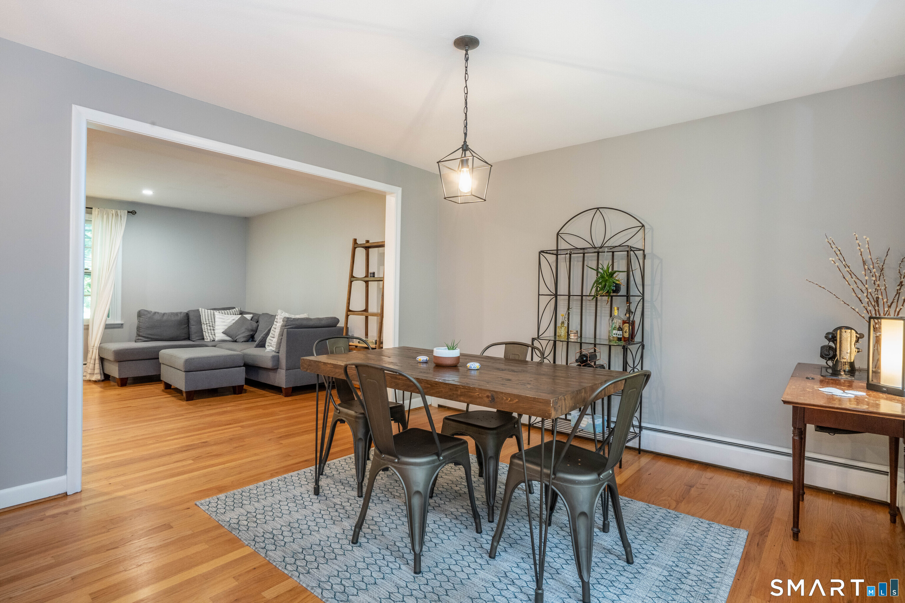 9 Maple Edge Drive Bloomfield CT 06002