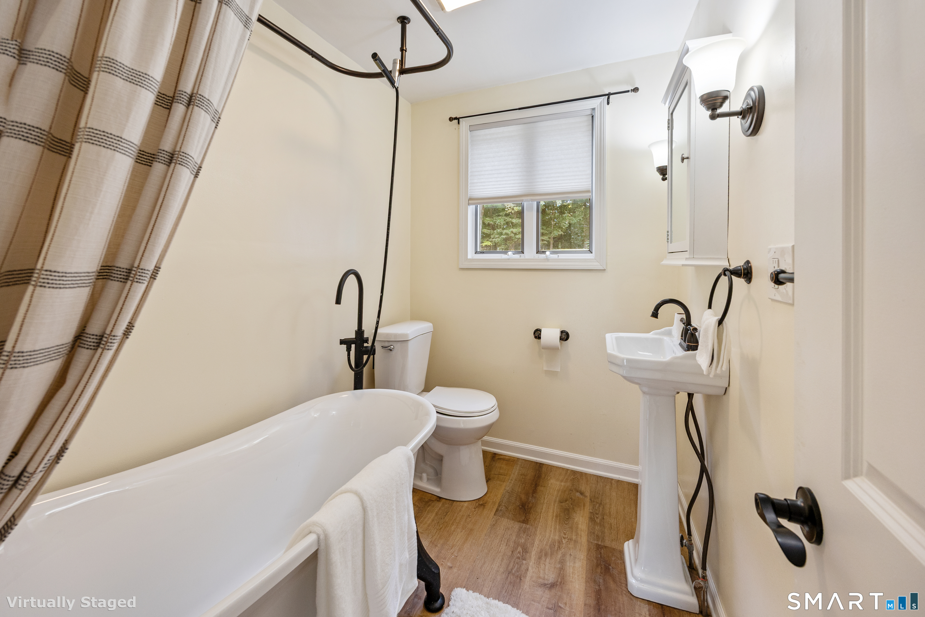 20 Hydelor Avenue Prospect CT 06712