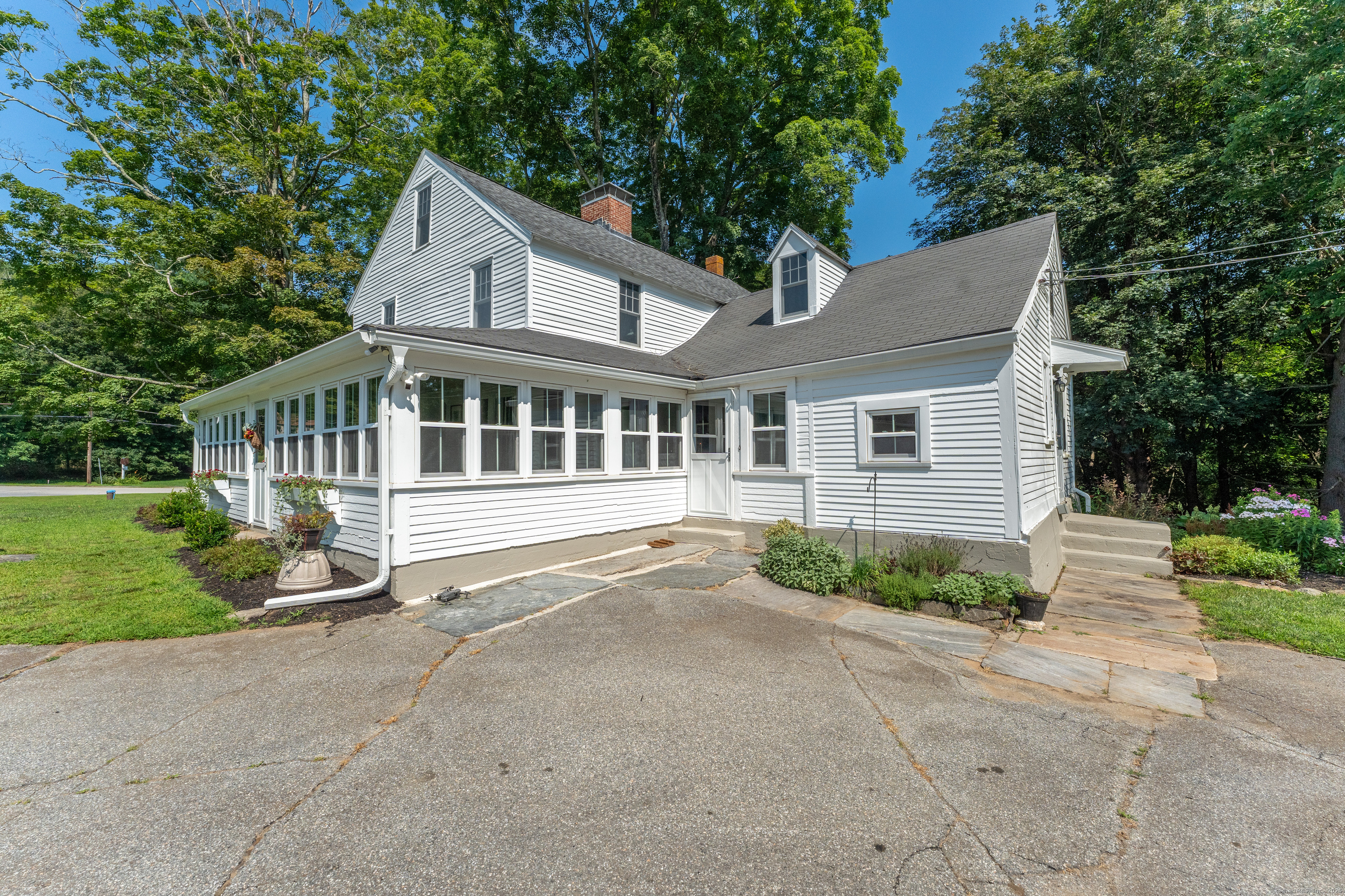 393 North Canterbury Road Canterbury CT 06331