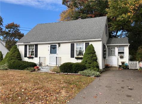 1067 Meriden Road Waterbury CT 06705