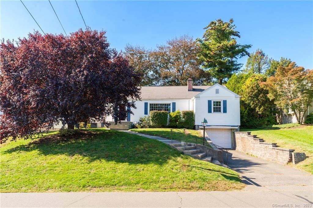 35 Foxridge Road West Hartford CT 06107