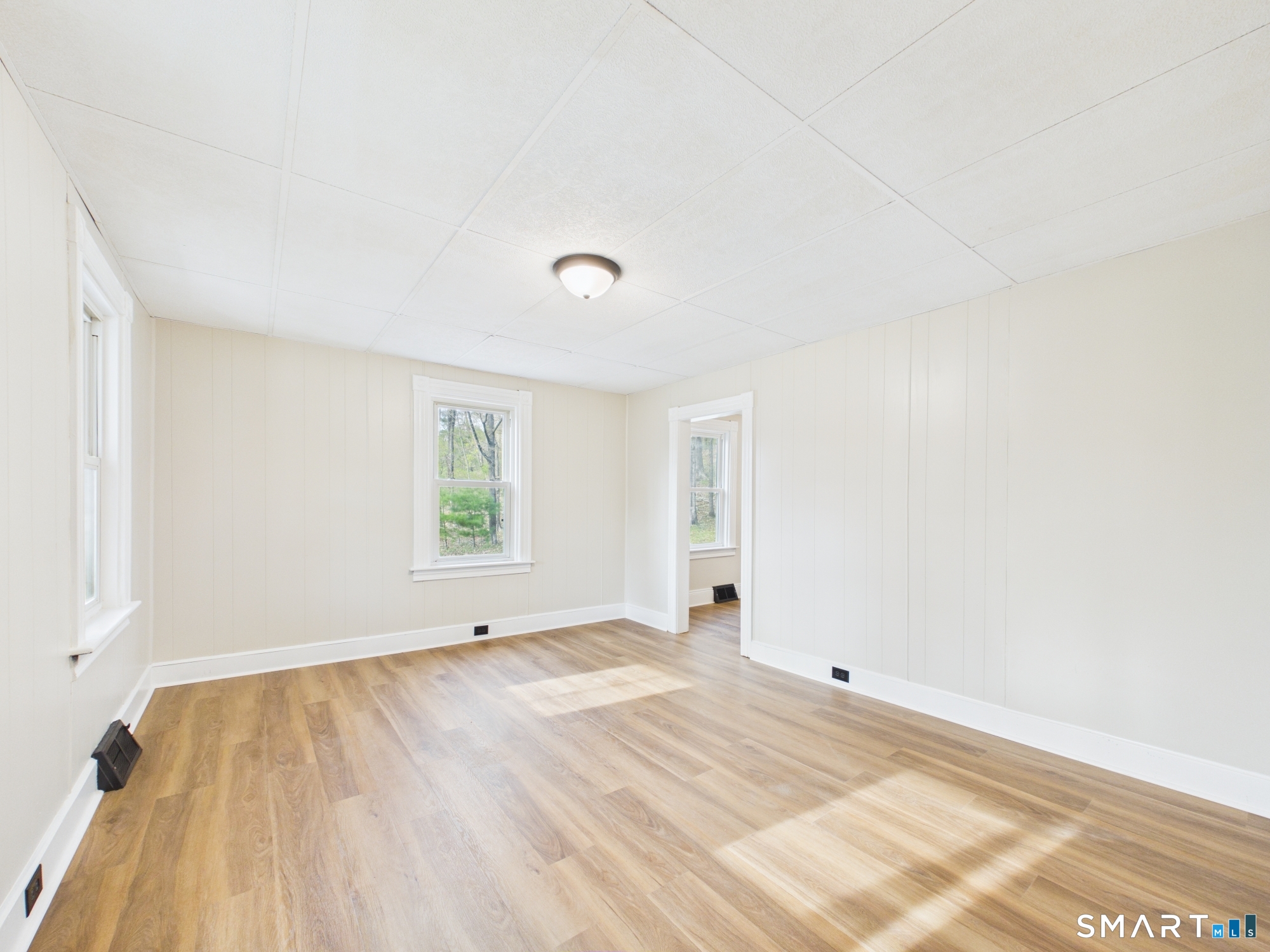 654 North Main Street Killingly CT 06239