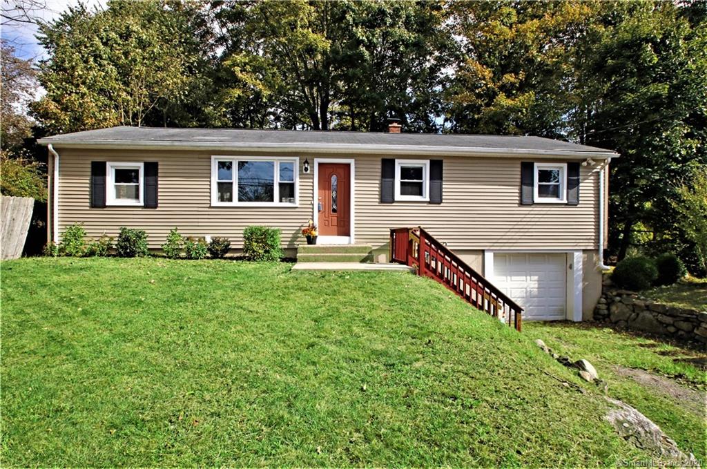 714 Maple Hill Road Naugatuck CT 06770