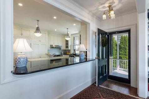 11 Main Street Stonington CT 06378