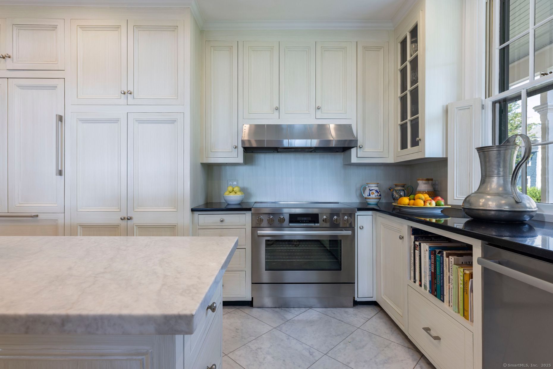 11 Main Street Stonington CT 06378