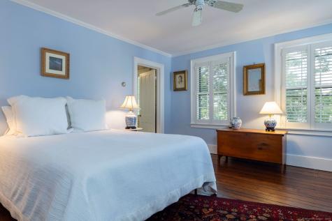 11 Main Street Stonington CT 06378