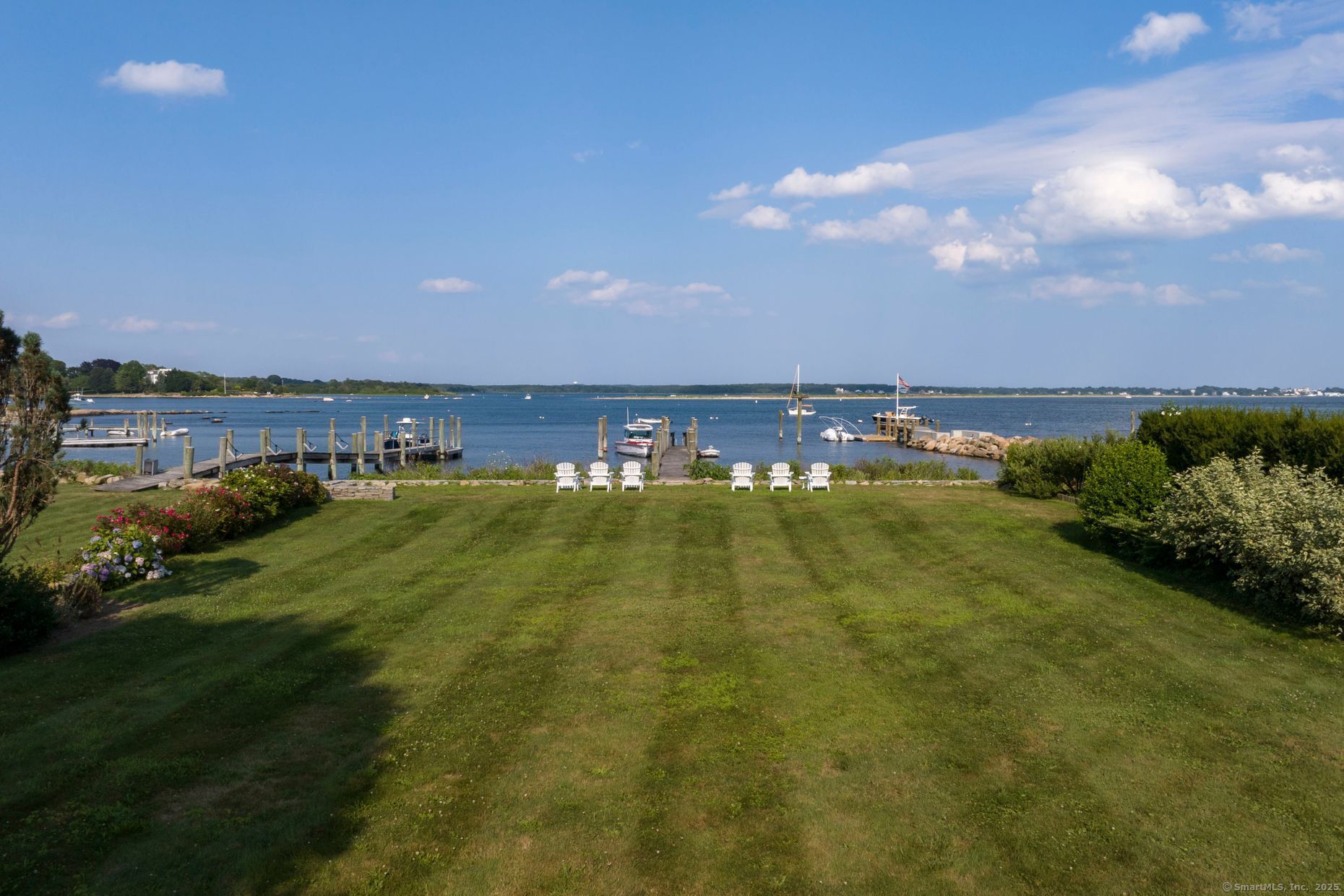11 Main Street Stonington CT 06378