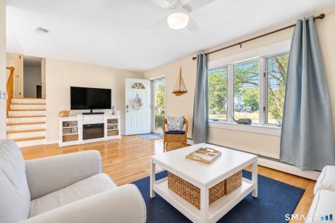 686 Groton Long Point Road Groton CT 06340