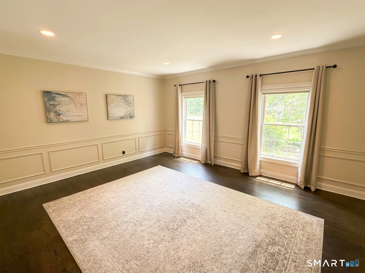 2 Jeremy Garden Lane Woodbridge CT 06525