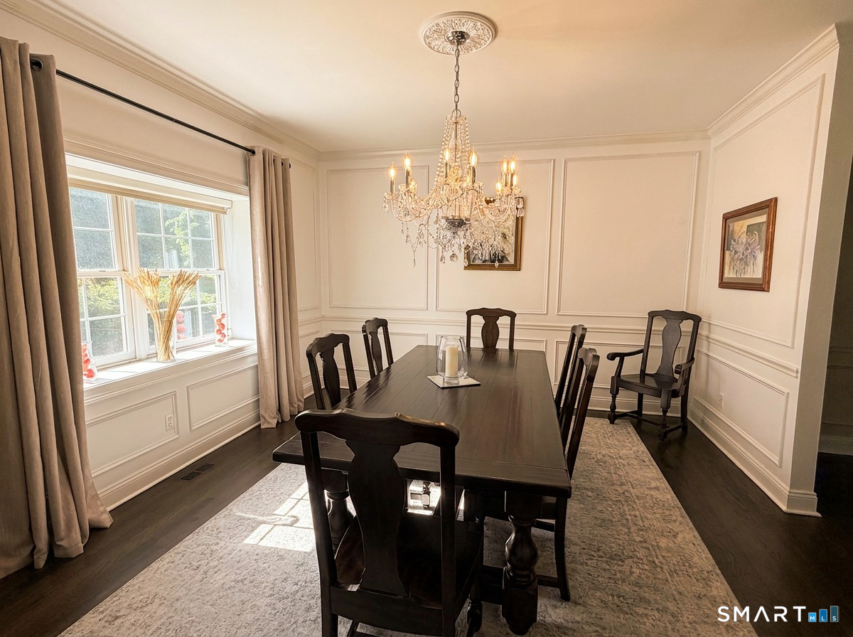 2 Jeremy Garden Lane Woodbridge CT 06525