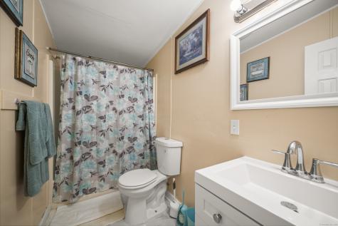 607A Boswell Avenue Norwich CT 06360