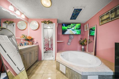 607A Boswell Avenue Norwich CT 06360