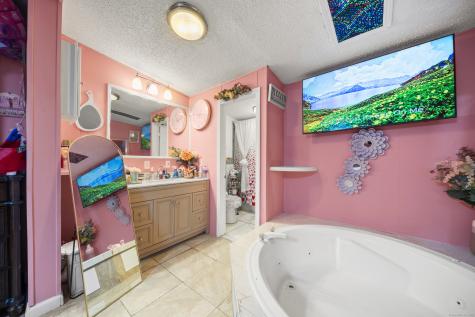 607A Boswell Avenue Norwich CT 06360