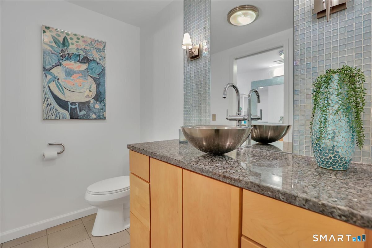 122 Ridgeview Circle Guilford CT 06437