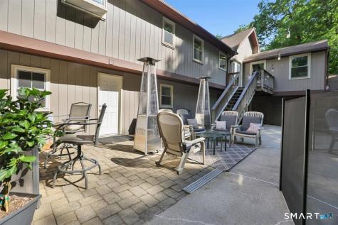 122 Ridgeview Circle Guilford CT 06437