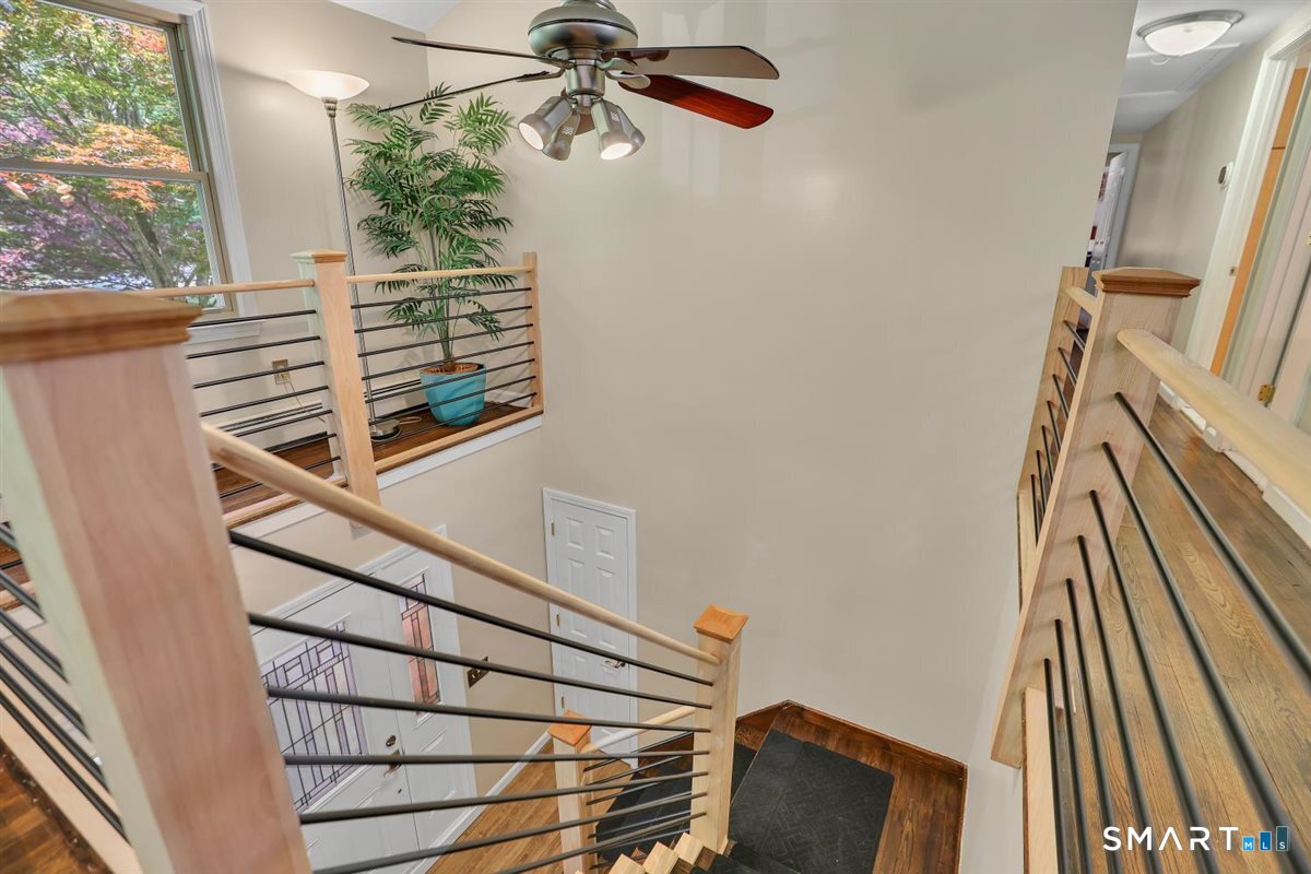 122 Ridgeview Circle Guilford CT 06437