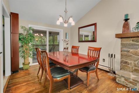 122 Ridgeview Circle Guilford CT 06437
