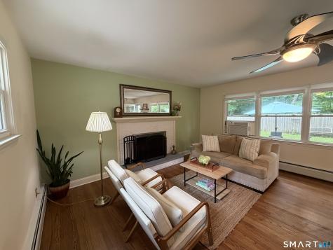 11 Hall Passway Danbury CT 06811